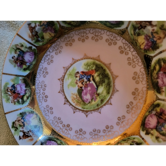 Vintage China with paintings - Picture 12 of 16